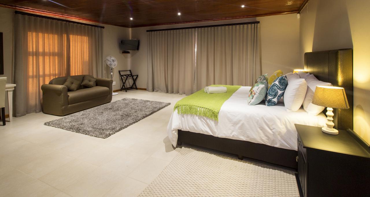 Bed and Breakfast Tsitsikamma Manor Stormsrivier Exterior foto